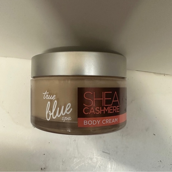 Other - Bath & Body Works True Blue Spa Shea Cashmere Body Cream 7 OZ HTF